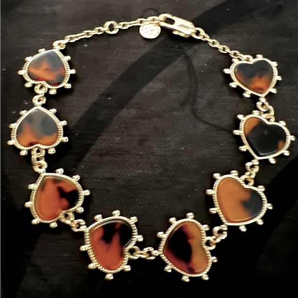🆕Tory Burch Authentic Gold And Tortoise Stone Adjustable Heart Charm Bracelet - Picture 4 of 11